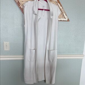 Sioni Cream Sleeveless Cardigan